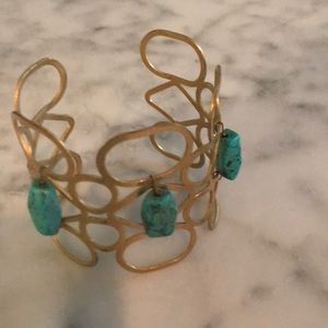 Turquoise stone gold cuff